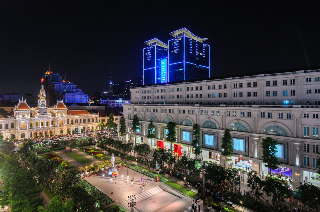 胡志明市晚上去哪裡？一個不跟著 Google Maps 走的西貢夜晚